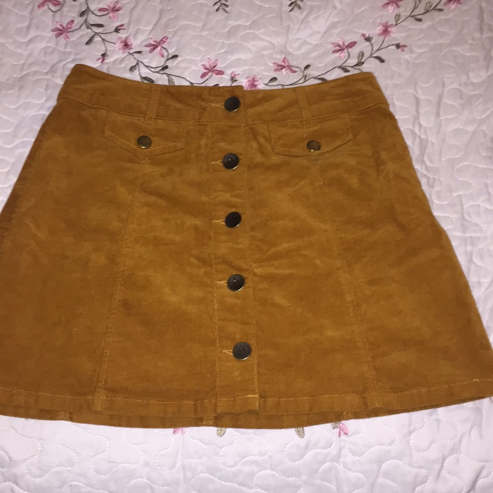 Brown skirt